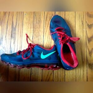 Nike Air Max Plus + 2012 Midnight Navy Men's Sneakers. Size 7.  #487982-436